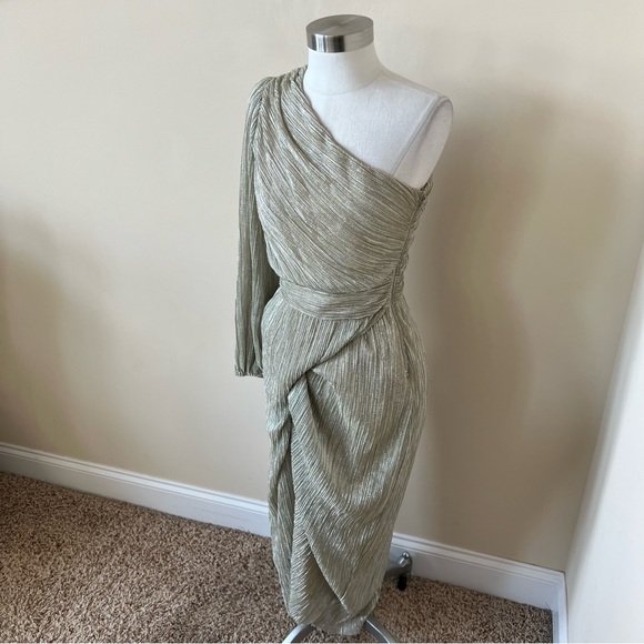 Saylor Aloea Pliss one shoulder metallic dress 612 - Picture 10 of 16